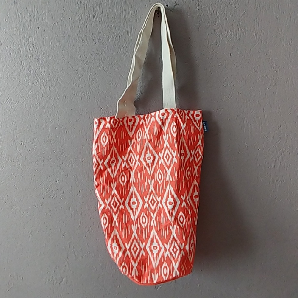 Old Navy bag